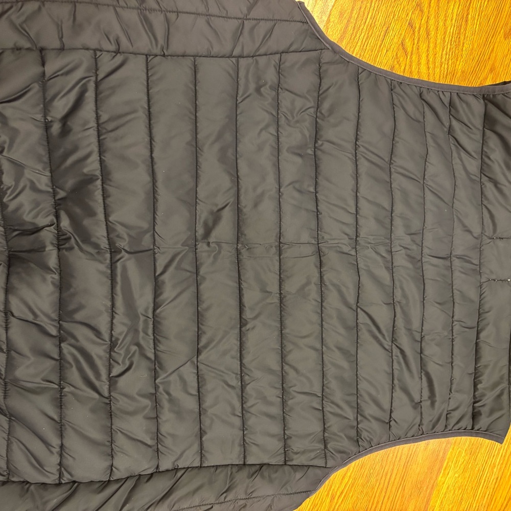 Saddlebred Men’s Black Quilted Vest Outerwear - Picture 4 of 4